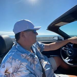 Meet your Posher, Bradley